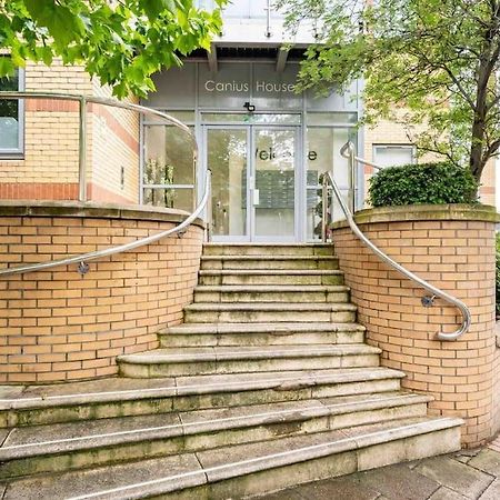 Cozy Modern Apartment In Croydon Central المظهر الخارجي الصورة
